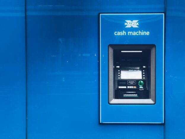 uttagsautomat pengar